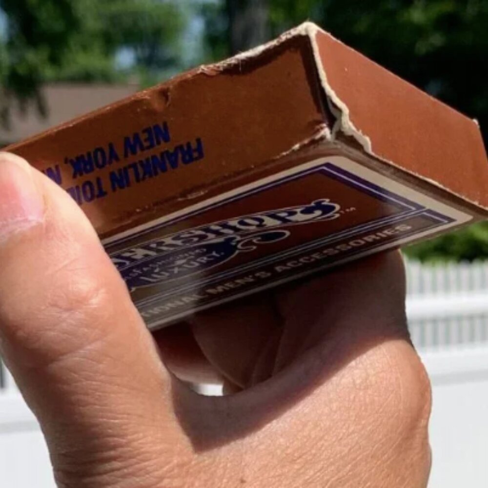 Vtg Men's NOT SO MYSTERY BOX of Playing Cards - Picture 7 of 10